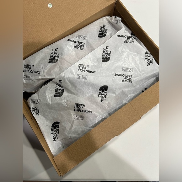 The North Face Men’s Size 11 Back-To-Berkeley IV Leather Waterproof Boots NWT - Picture 7 of 11